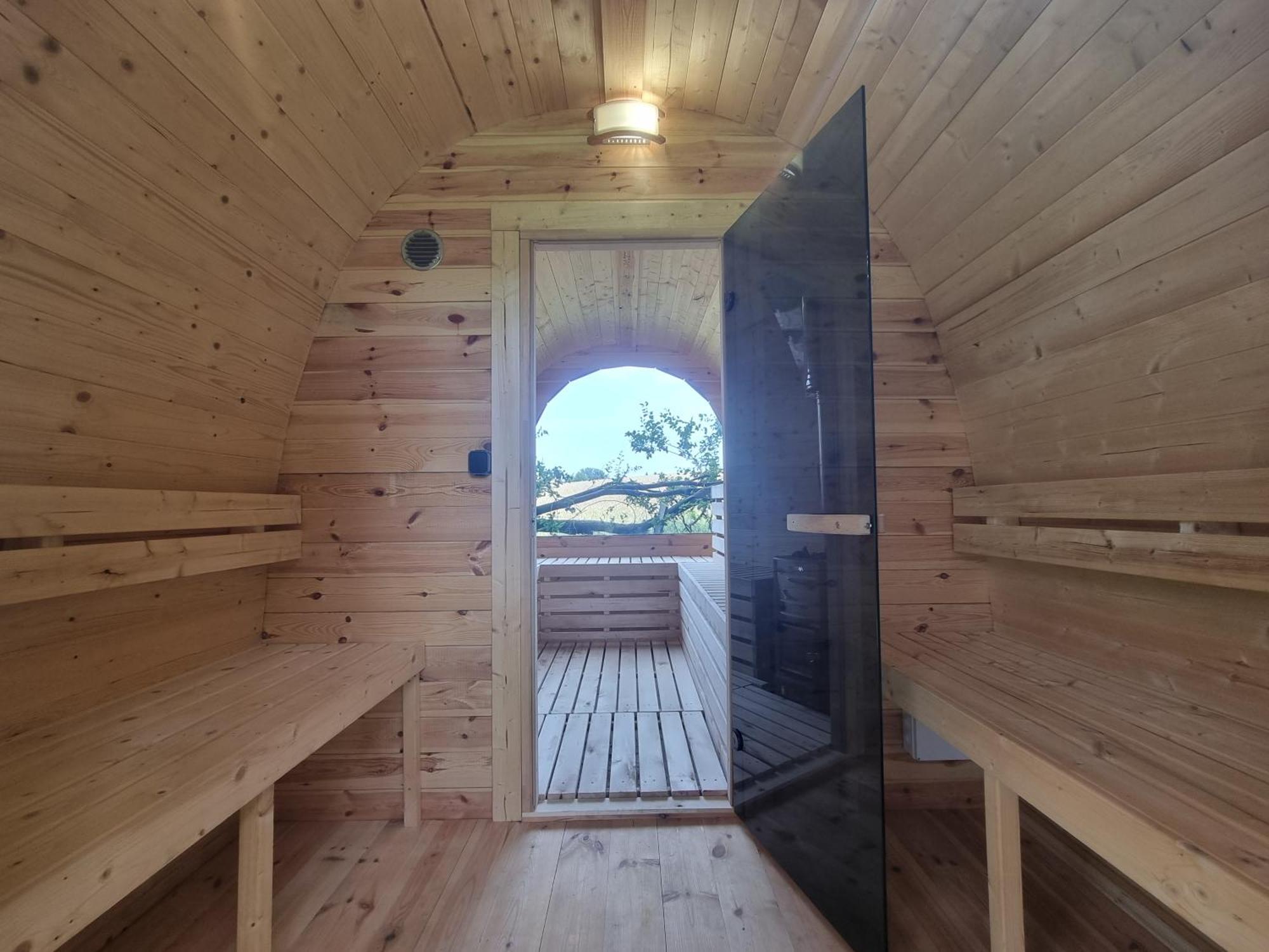 Loft Apartment Mit Grosser Badewanne B Mugeln المظهر الخارجي الصورة